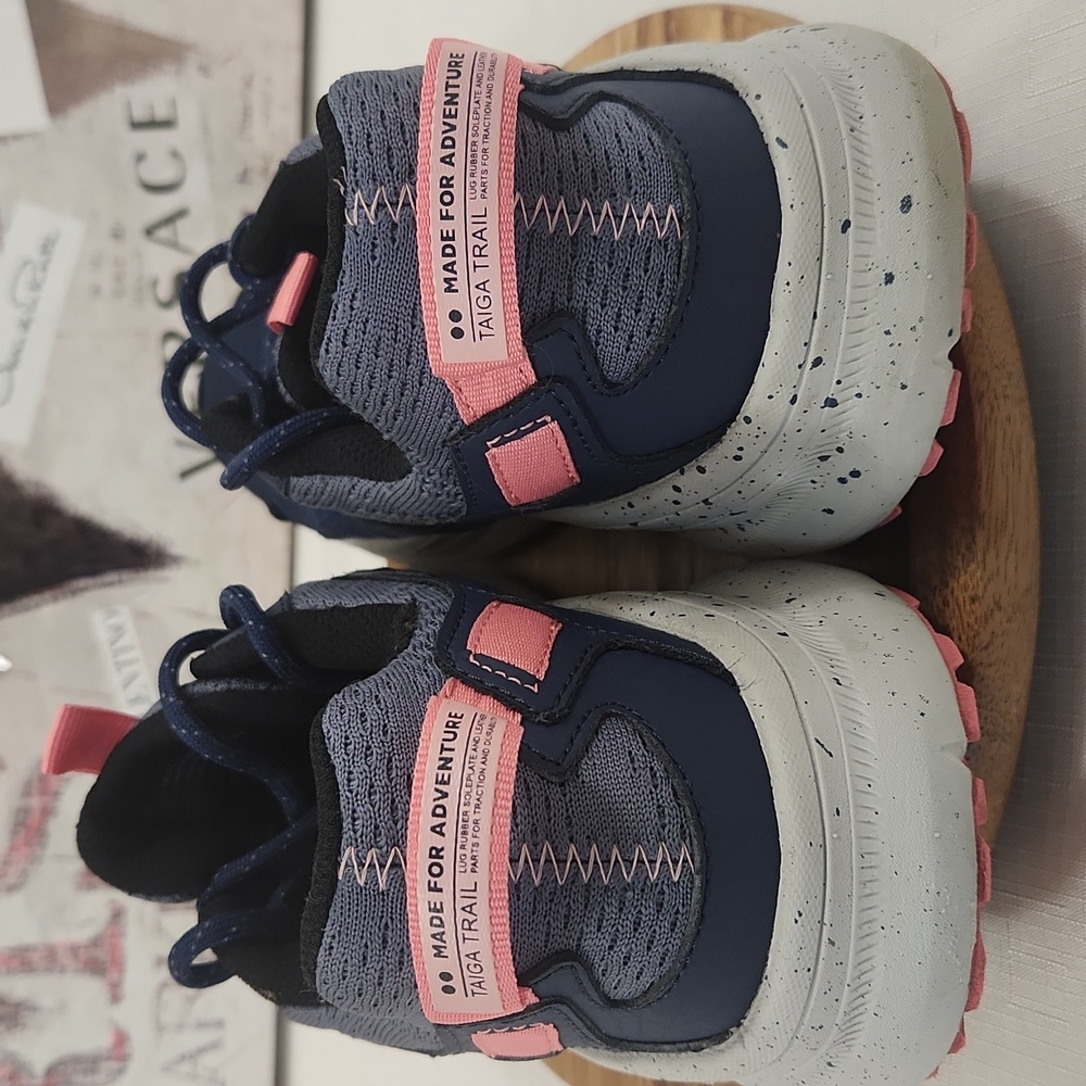 Ryka Taiga Trail Sneakers. Size 10 - Picture 5 of 8